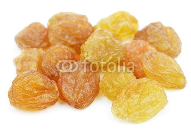 Yellow_raisin_isolated_on_white.jpg