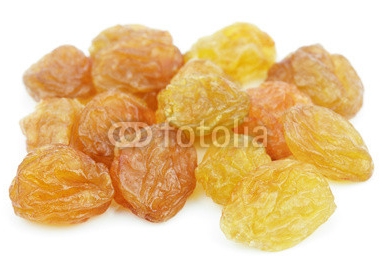 Yellow_raisin_isolated_on_white.jpg